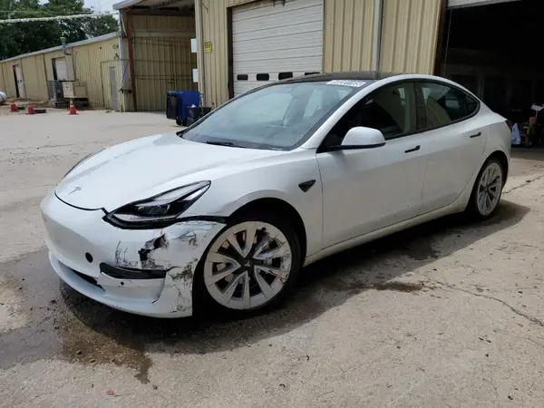 5YJ3E1EA1NF369805 2022 TESLA MODEL 3 - Image 1