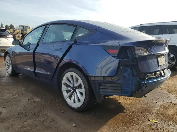 5YJ3E1EA1NF369867 2022 TESLA MODEL 3 - Image 2