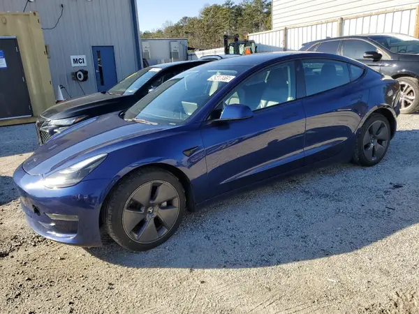 5YJ3E1EA1NF372526 2022 TESLA MODEL 3 - Image 1