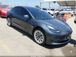 5YJ3E1EA1NF373840 2022 TESLA MODEL 3