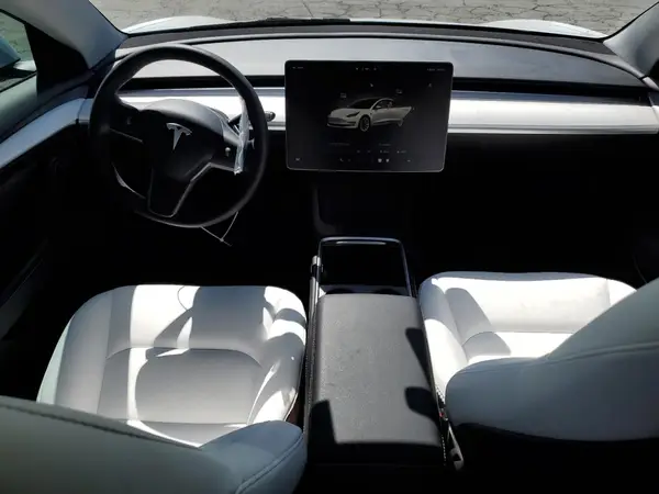 5YJ3E1EA1NF373904 2022 TESLA MODEL 3 - Image 8
