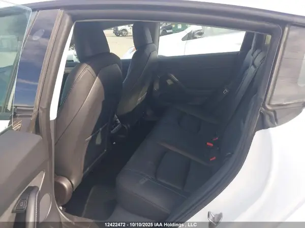 5YJ3E1EA1NF374129 2022 TESLA MODEL 3 - Image 8