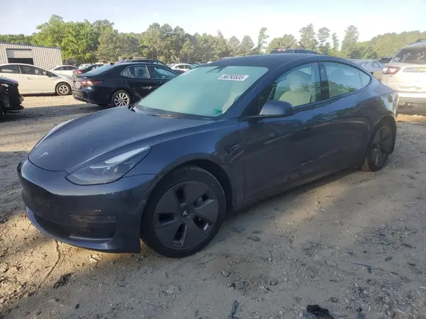 5YJ3E1EA1PF382332 2023 TESLA MODEL 3 - Image 1
