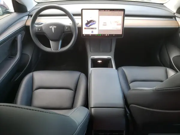 5YJ3E1EA1PF382377 2023 TESLA MODEL 3 - Image 8