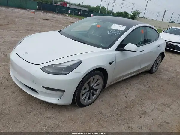 5YJ3E1EA1PF383478 2023 TESLA MODEL 3 - Image 2