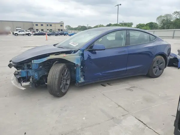 5YJ3E1EA1PF386106 2023 TESLA MODEL 3 - Image 1