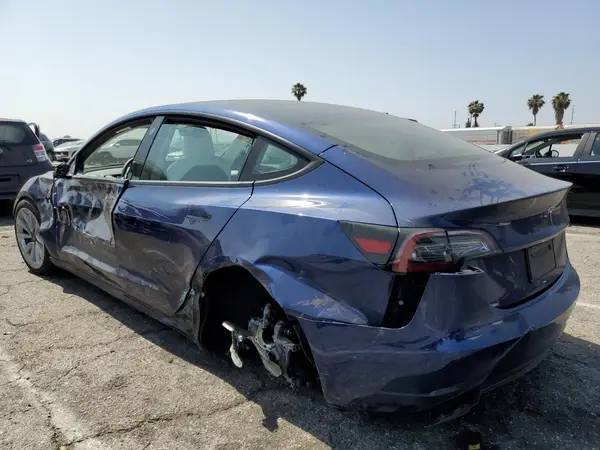 5YJ3E1EA1PF394240 2023 TESLA MODEL 3 - Image 2
