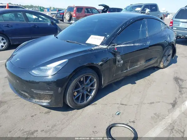 5YJ3E1EA1PF398014 2023 TESLA MODEL 3 - Image 2