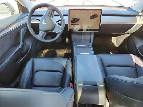 5YJ3E1EA1PF398076 2023 TESLA MODEL 3 - Image 8