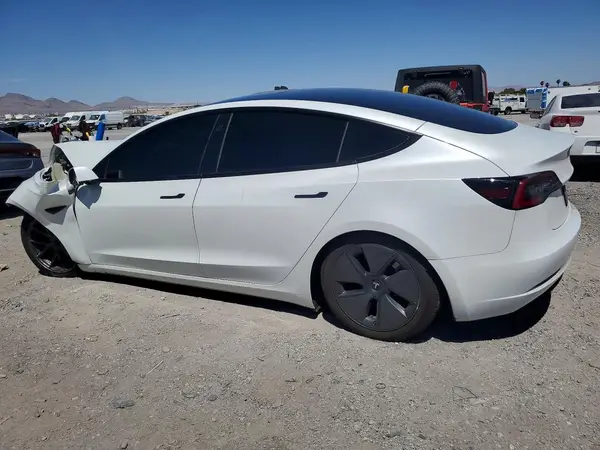 5YJ3E1EA1PF398661 2023 TESLA MODEL 3 - Image 2