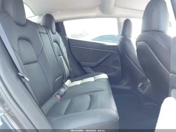 5YJ3E1EA1PF403714 2023 TESLA MODEL 3 - Image 8