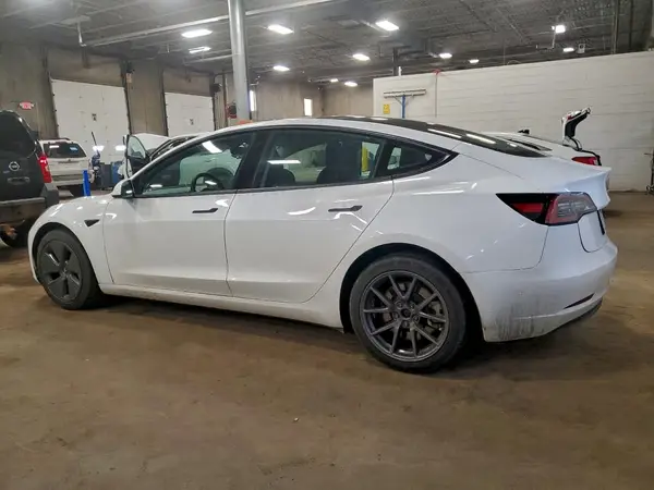 5YJ3E1EA1PF404572 2023 TESLA MODEL 3 - Image 2