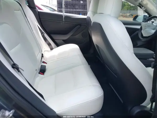 5YJ3E1EA1PF412378 2023 TESLA MODEL 3 - Image 8