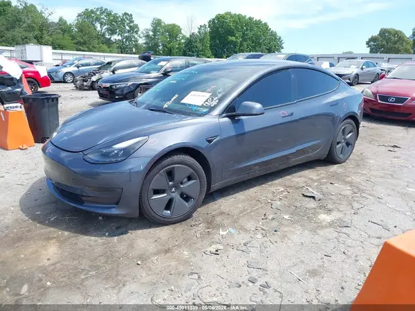 5YJ3E1EA1PF417662 2023 TESLA MODEL 3 - Image 2