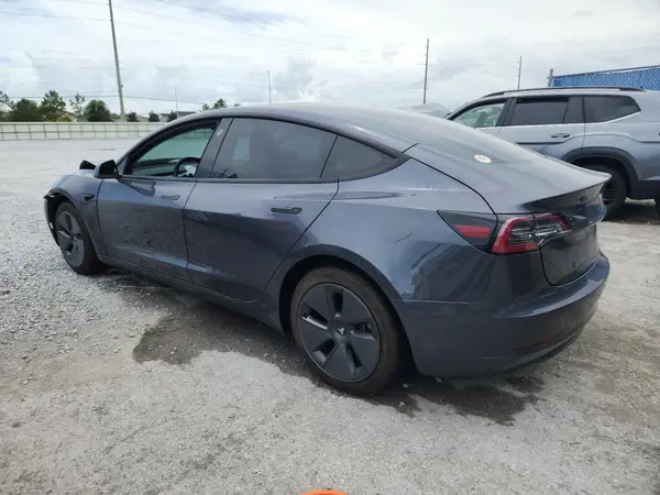 5YJ3E1EA1PF417841 2023 TESLA MODEL 3 - Image 2