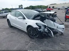 5YJ3E1EA1PF427429 2023 TESLA MODEL 3
