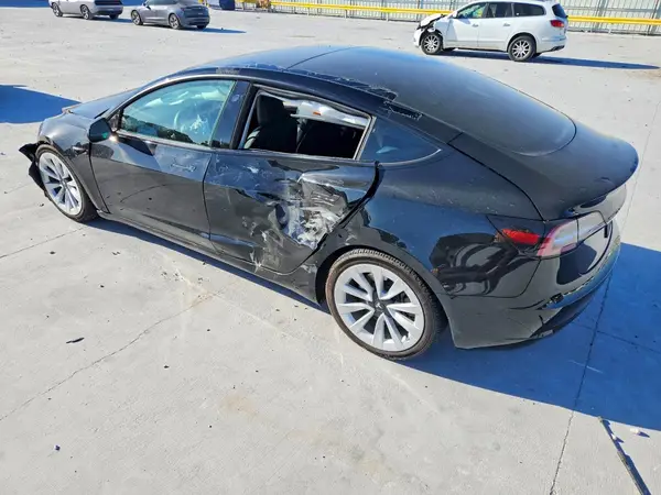 5YJ3E1EA1PF429651 2023 TESLA MODEL 3 - Image 2