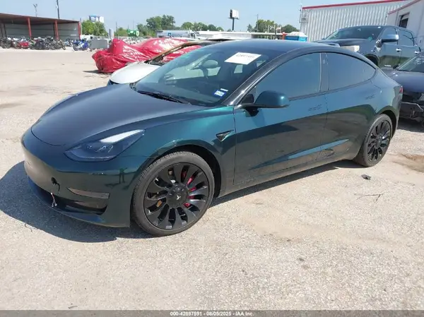 5YJ3E1EA1PF429746 2023 TESLA MODEL 3 - Image 2