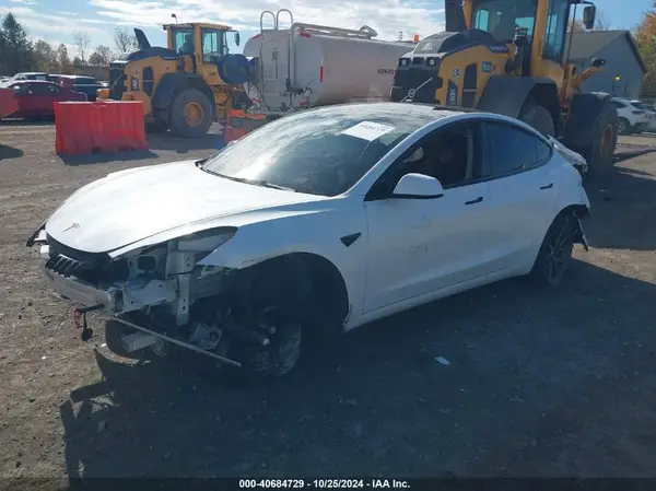 5YJ3E1EA1PF430718 2023 TESLA MODEL 3 - Image 2