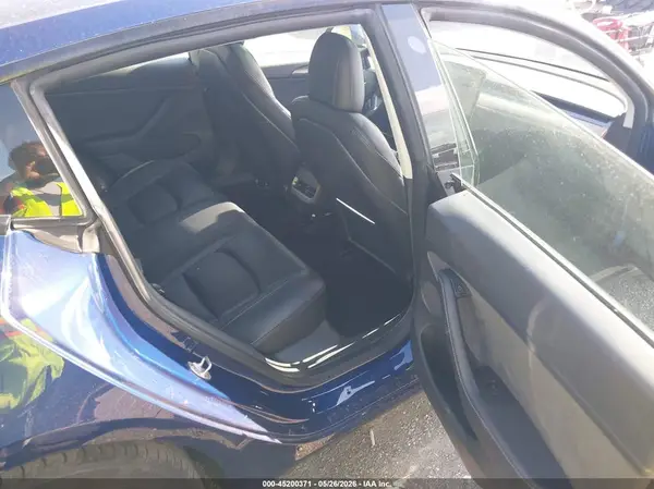 5YJ3E1EA1PF436342 2023 TESLA MODEL 3 - Image 8