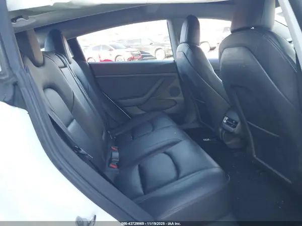 5YJ3E1EA1PF446739 2023 TESLA MODEL 3 - Image 8