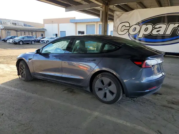 5YJ3E1EA1PF448054 2023 TESLA MODEL 3 - Image 2