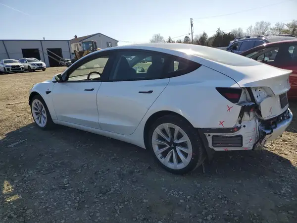 5YJ3E1EA1PF448362 2023 TESLA MODEL 3 - Image 2
