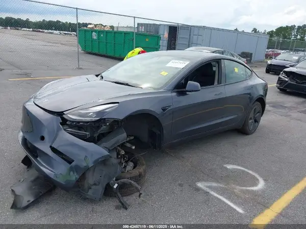 5YJ3E1EA1PF449575 2023 TESLA MODEL 3 - Image 2