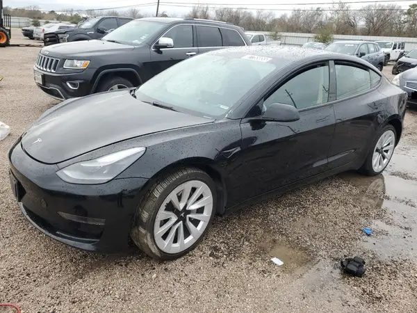 5YJ3E1EA1PF449754 2023 TESLA MODEL 3 - Image 1