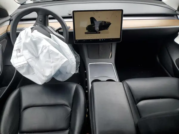 5YJ3E1EA1PF449754 2023 TESLA MODEL 3 - Image 8