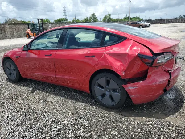 5YJ3E1EA1PF450404 2023 TESLA MODEL 3 - Image 2