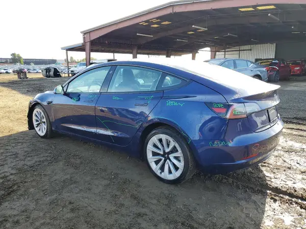 5YJ3E1EA1PF451472 2023 TESLA MODEL 3 - Image 2