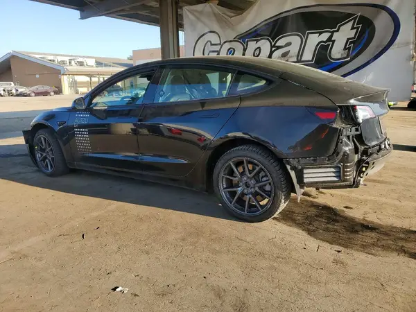 5YJ3E1EA1PF453075 2023 TESLA MODEL 3 - Image 2
