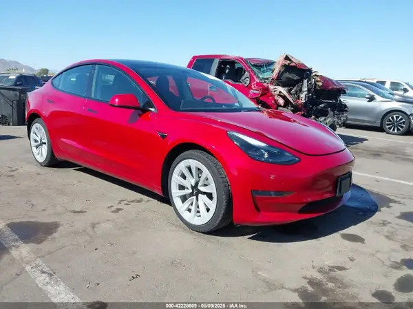 5YJ3E1EA1PF456185 2023 TESLA MODEL 3 - Image 1