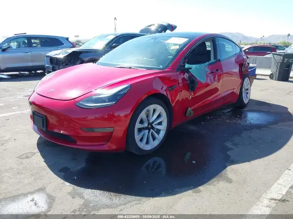 5YJ3E1EA1PF456185 2023 TESLA MODEL 3 - Image 2