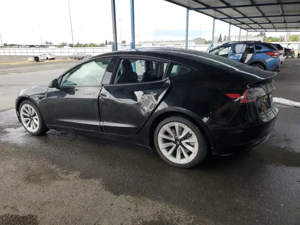 5YJ3E1EA1PF457773 2023 TESLA MODEL 3 - Image 2