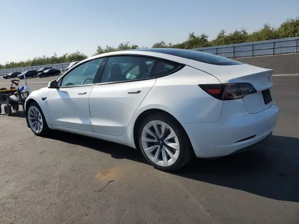 5YJ3E1EA1PF457787 2023 TESLA MODEL 3 - Image 2