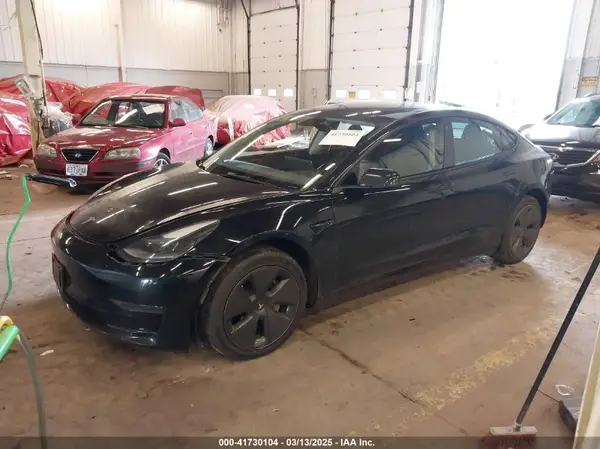 5YJ3E1EA1PF458888 2023 TESLA MODEL 3 - Image 2