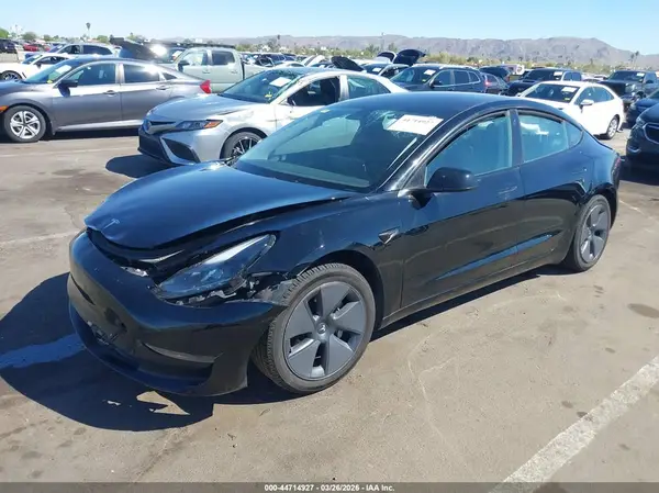 5YJ3E1EA1PF464562 2023 TESLA MODEL 3 - Image 2