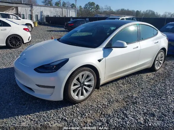5YJ3E1EA1PF465601 2023 TESLA MODEL 3 - Image 2