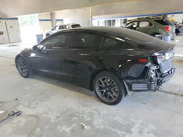5YJ3E1EA1PF466005 2023 TESLA MODEL 3 - Image 2