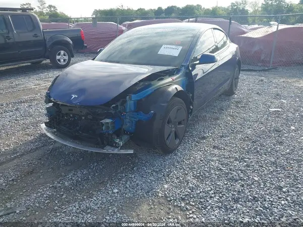 5YJ3E1EA1PF467123 2023 TESLA MODEL 3 - Image 2
