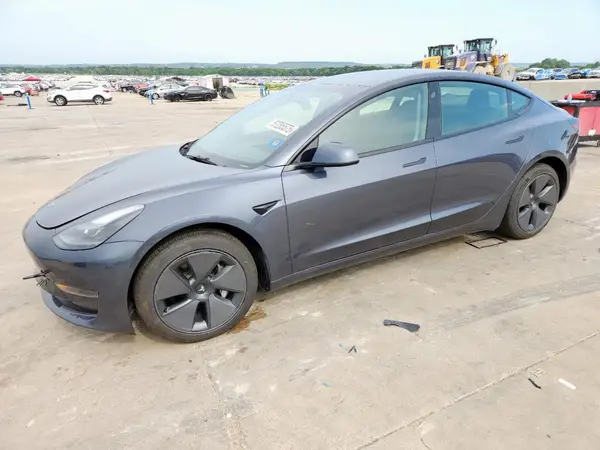 5YJ3E1EA1PF468627 2023 TESLA MODEL 3 - Image 1