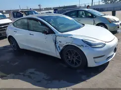 5YJ3E1EA1PF472774 2023 TESLA MODEL 3