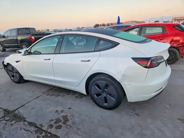 5YJ3E1EA1PF473374 2023 TESLA MODEL 3 - Image 2