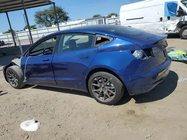 5YJ3E1EA1PF476517 2023 TESLA MODEL 3 - Image 2