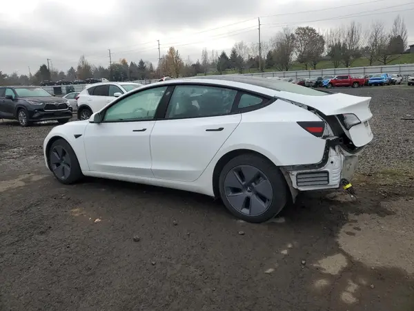 5YJ3E1EA1PF478610 2023 TESLA MODEL 3 - Image 2