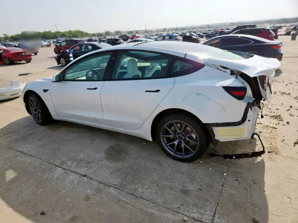 5YJ3E1EA1PF479806 2023 TESLA MODEL 3 - Image 2