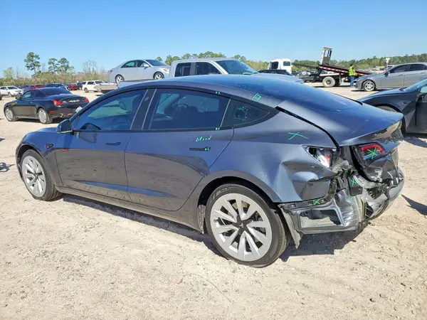 5YJ3E1EA1PF481698 2023 TESLA MODEL 3 - Image 2