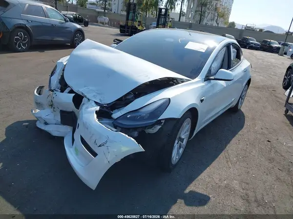 5YJ3E1EA1PF489963 2023 TESLA MODEL 3 - Image 2